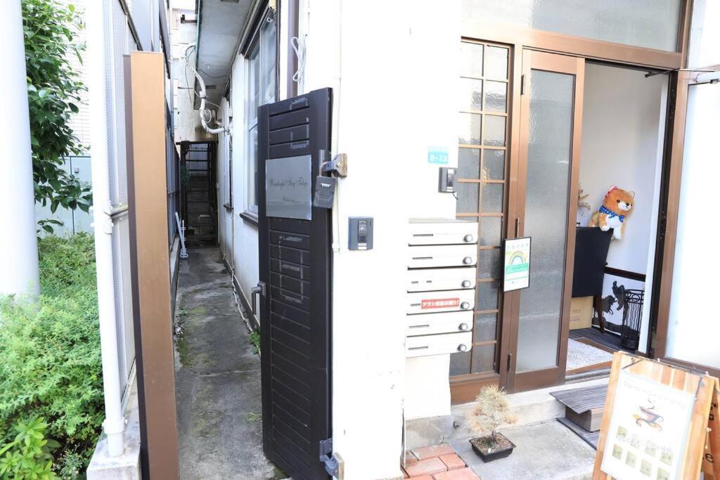 8路線使用可能！アクセス抜群/池袋駅より徒歩5分/最大11名/wi-fi完備/まるごと3ldk Lägenhet Tokyo prefektur
